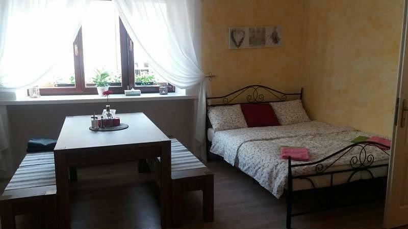 Appartamento Apartman Lotos Mikulov Esterno foto